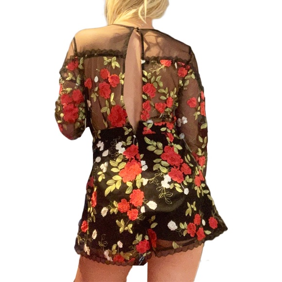 NWOT Lovers + Friends black and red floral lace romper jumpsuit - Picture 2 of 7